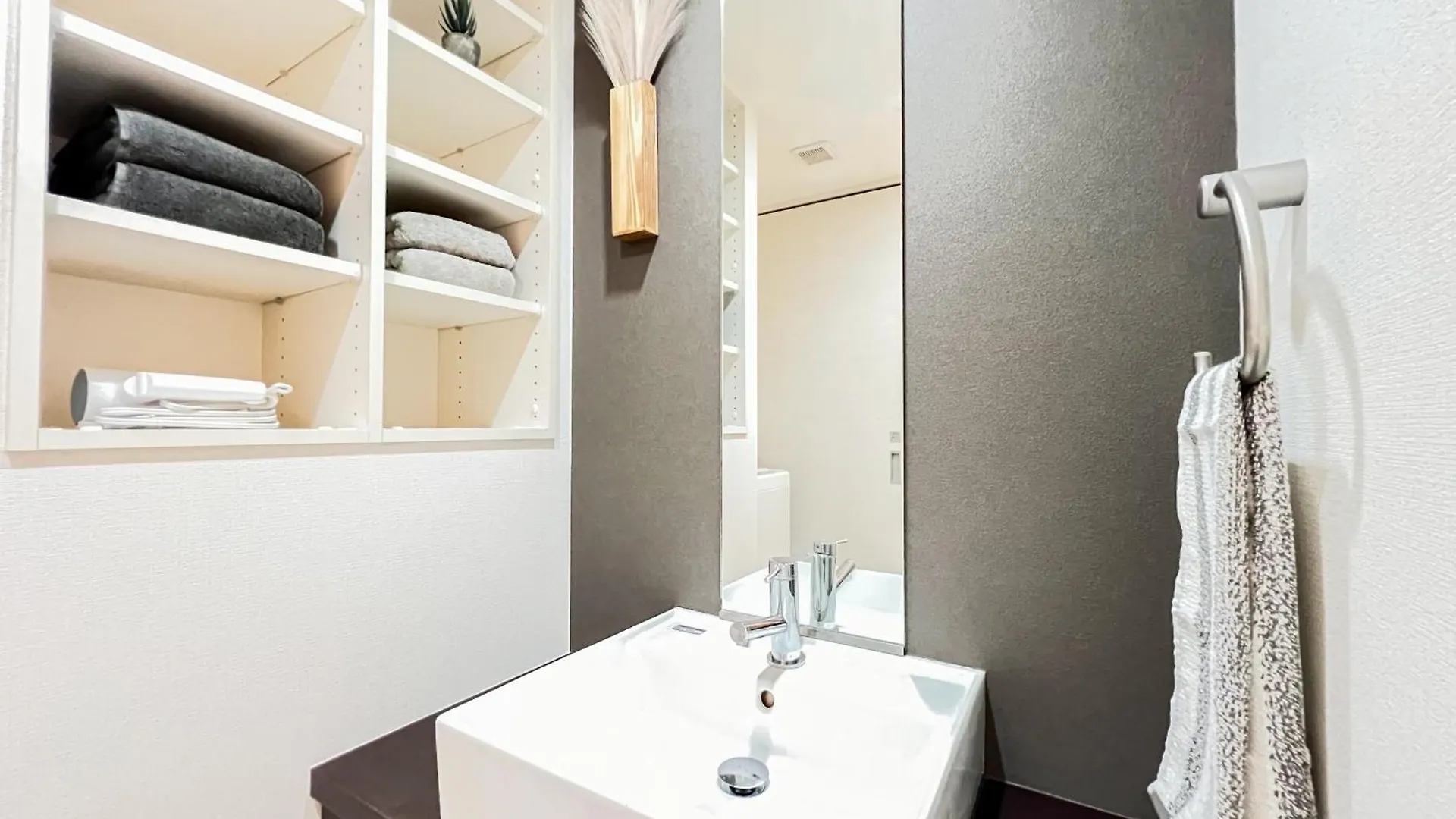 Apartment Shinjuku City, 2 Double Beds Apt, Free Wifi Tokyo